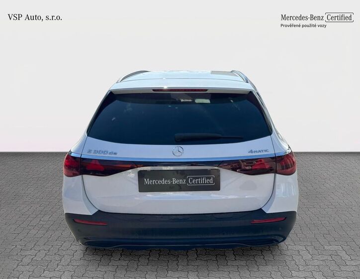 Mercedes-Benz Třídy E 4