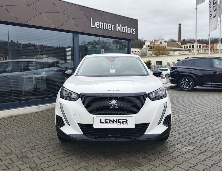 Peugeot 2008 SUV 1,2 l 96 kw