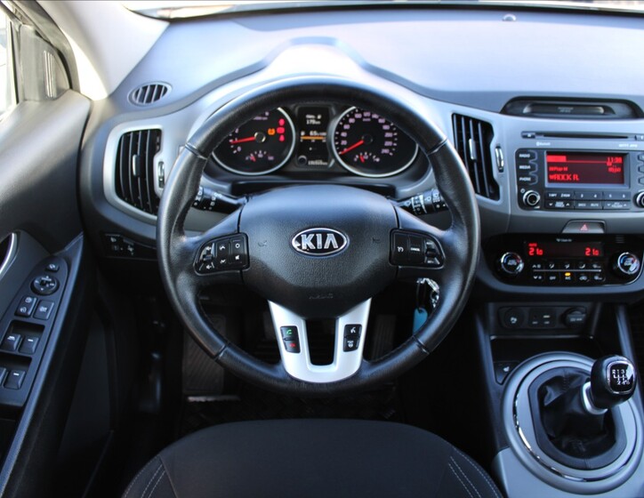 KIA Sportage 10