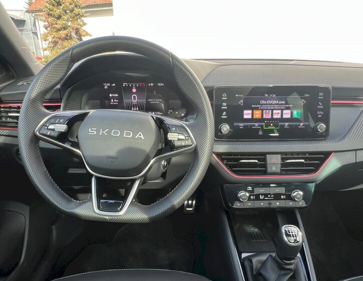 Škoda Scala Hatchback 1,0 l 85 kw