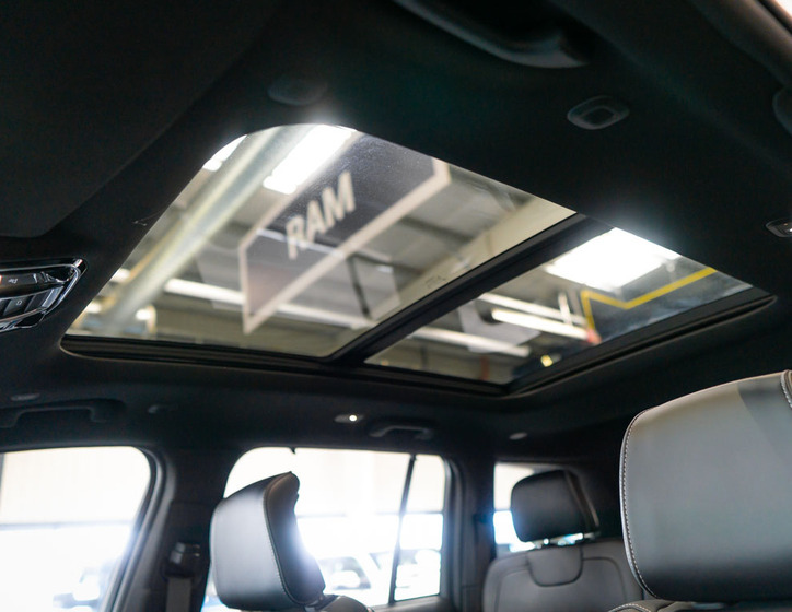 Jeep Grand Cherokee 41