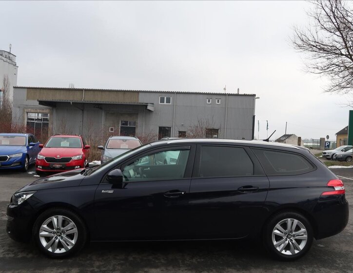 Peugeot 308 Kombi 2,0 l 110 kw