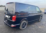 Volkswagen Multivan 32