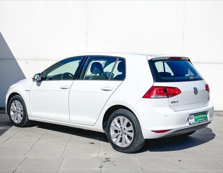 Volkswagen Golf Hatchback 1,4 l 81 kw