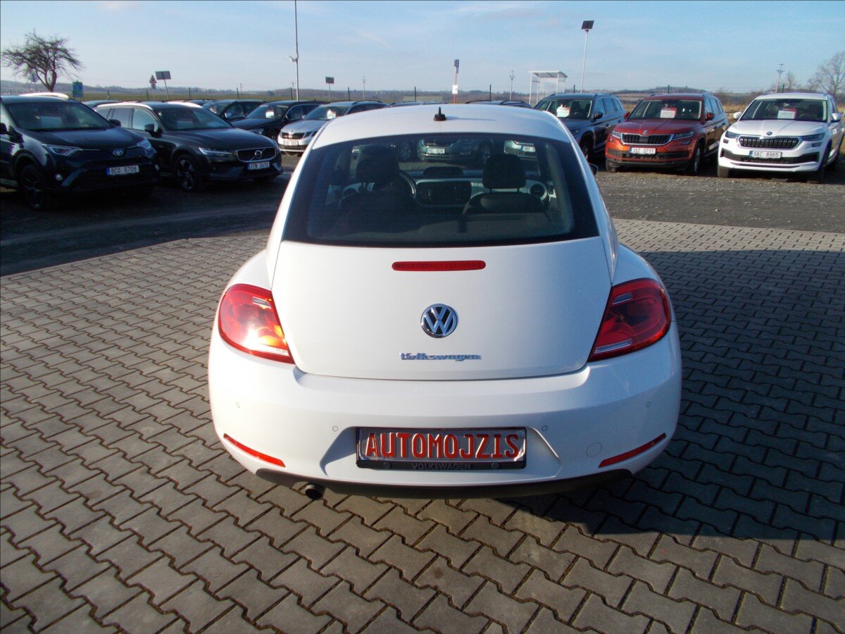 Volkswagen Beetle Hatchback 1,2 l 77 kw
