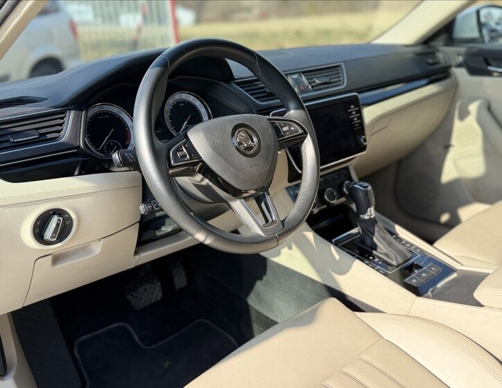 Škoda Superb Kombi 2,0 l 140 kw