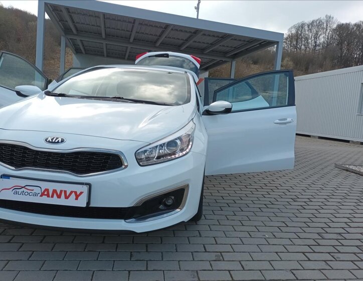KIA Ceed Hatchback 1,4 l 73 kw