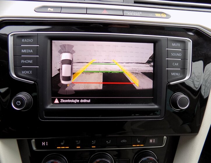 Volkswagen Passat Sedan 2,0 l 140 kw