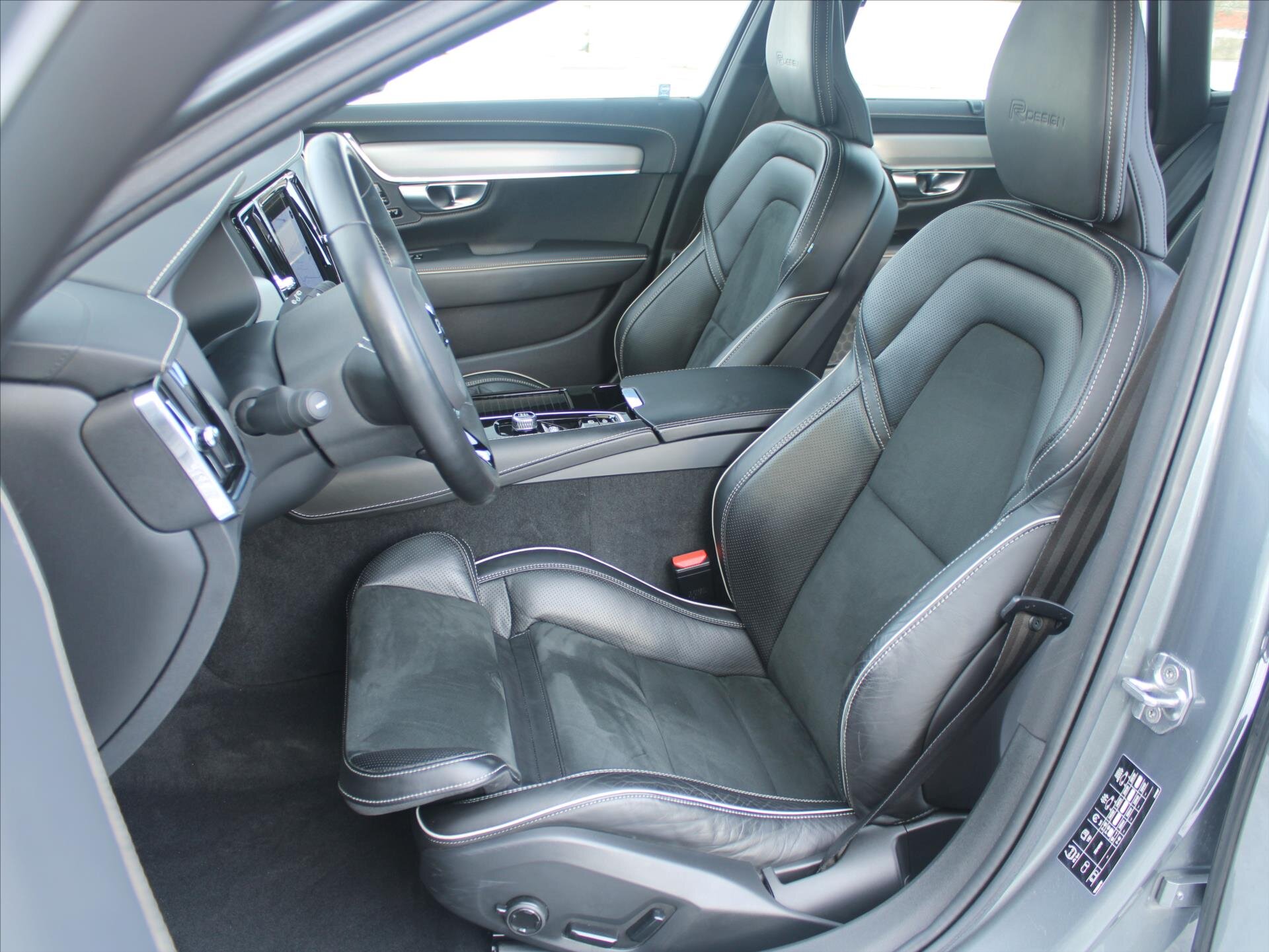 Volvo V90 Kombi 2,0 l 288 kw