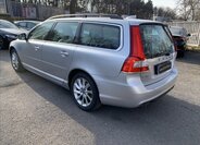 Volvo V70 Kombi 2,4 l 158 kw