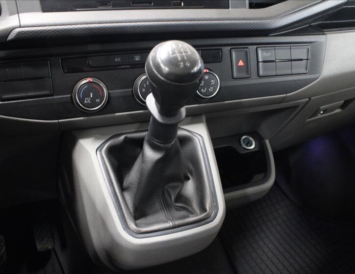 Volkswagen Transporter Ostatní 2,0 l 81 kw