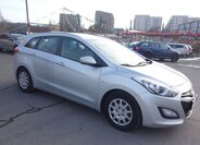 Hyundai i30 4