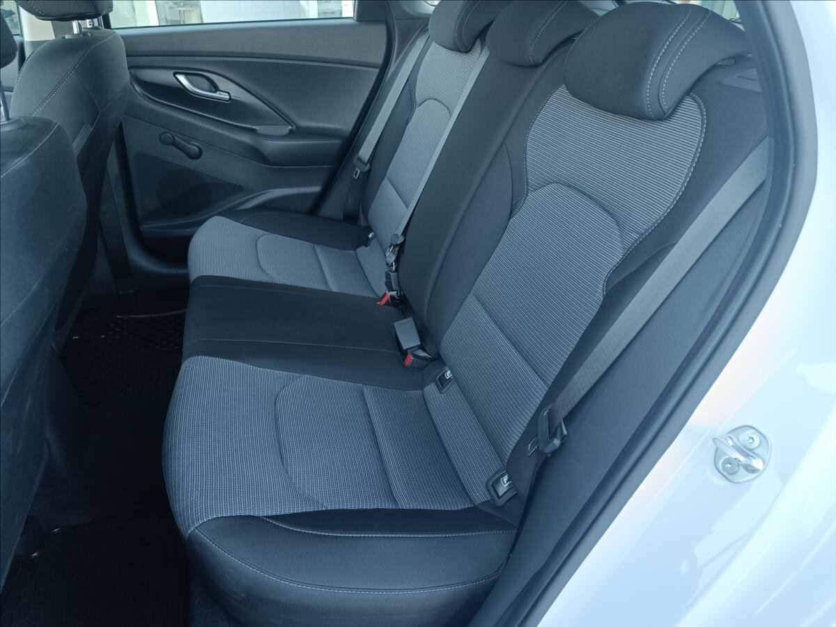 Hyundai i30 Hatchback 1,5 l 70 kw
