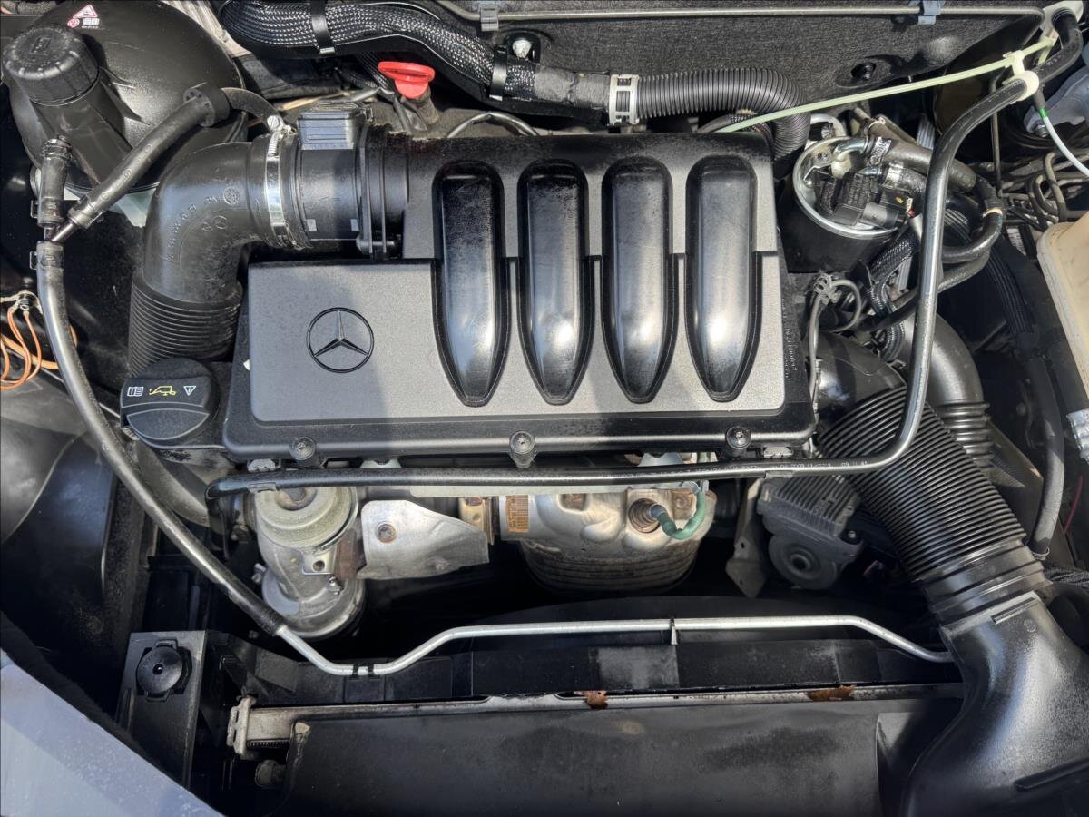 Mercedes-Benz Třídy B Hatchback 2,0 l 103 kw