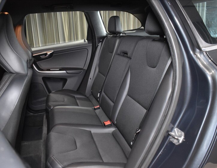 Volvo XC60 SUV 2,0 l 100 kw