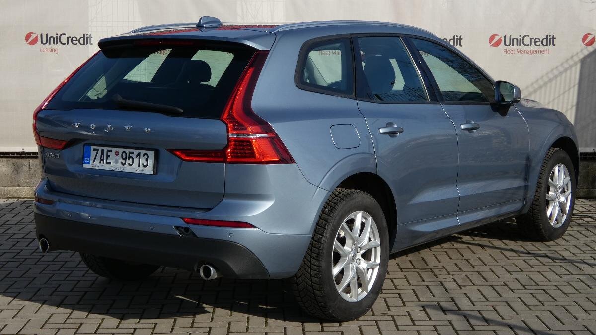 Volvo XC60 SUV / Terénní 2,0 l 140 kw