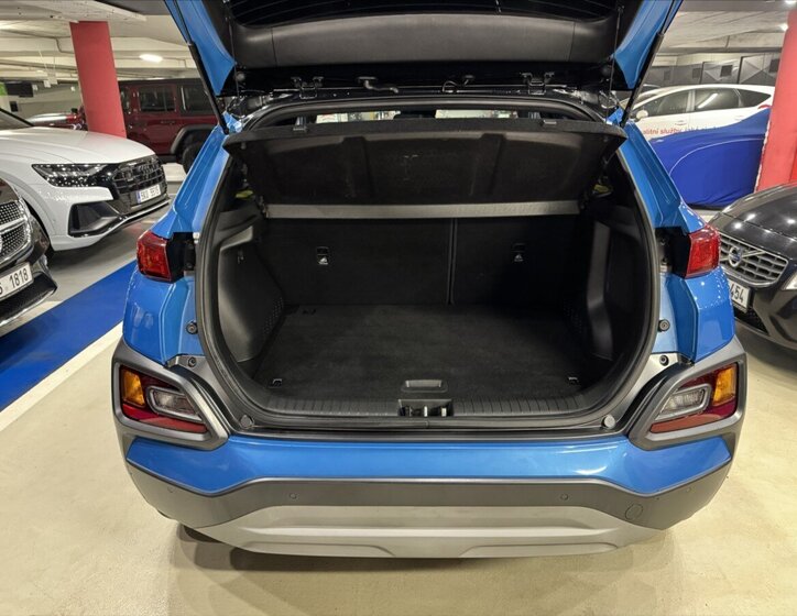 Hyundai Kona SUV / Terénní 1,6 l 130 kw