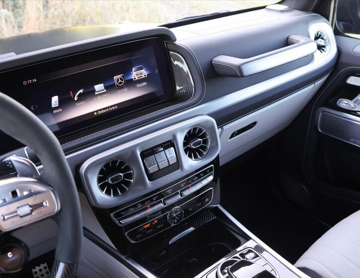 Mercedes-Benz Třídy G 28