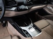 Ferrari Ostatní SUV / Terénní 6,5 l 529 kw