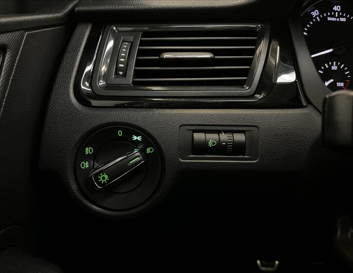 Škoda Rapid Hatchback 1,2 l 63 kw