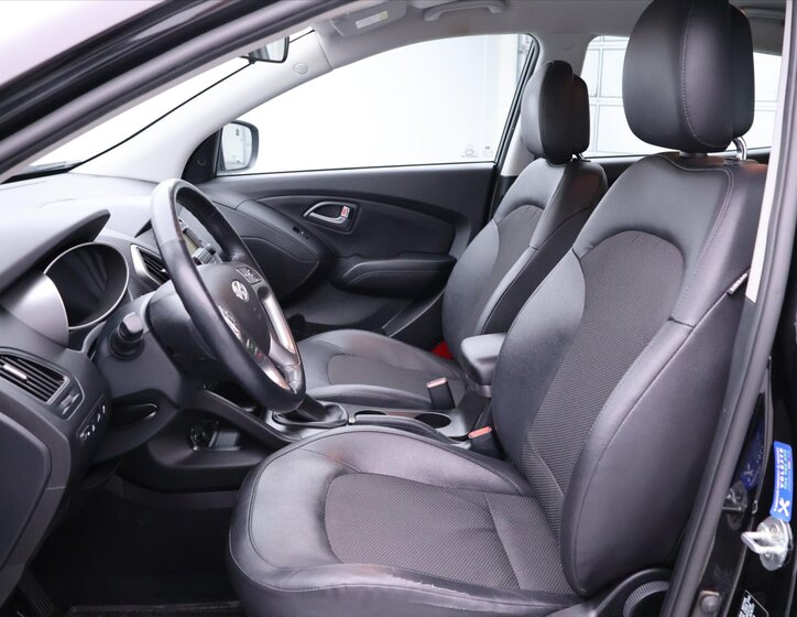 Hyundai ix35 SUV / Terénní 2,0 l 100 kw