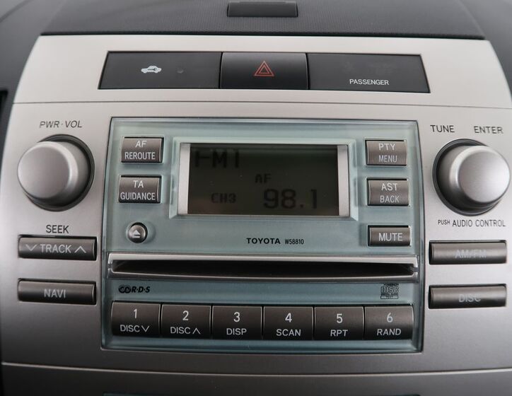 Toyota Corolla Verso 19