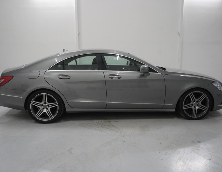 Mercedes-Benz CLS Sedan 3,0 l 195 kw