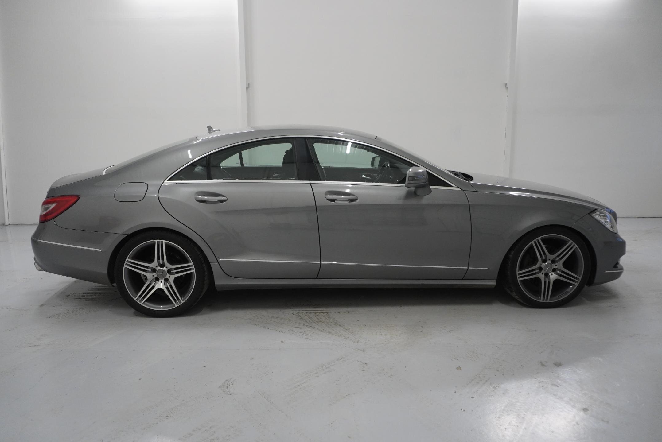 Mercedes-Benz CLS Sedan 3,0 l 195 kw
