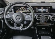 Mercedes-Benz CLA Kombi 2,0 l 321 kw