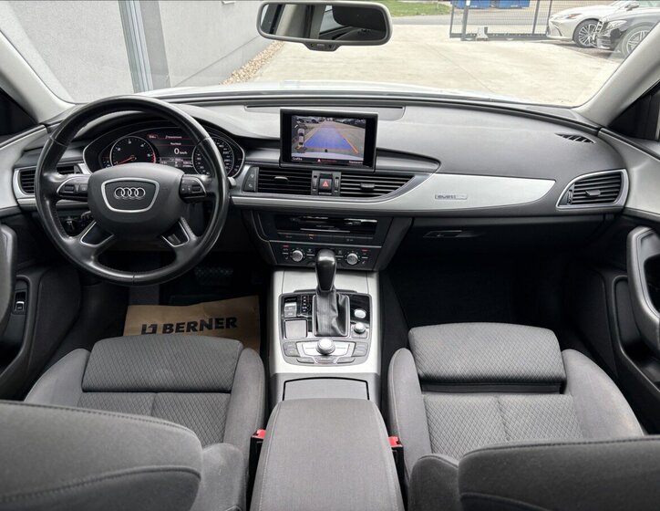 Audi A6 Sedan / Limuzína 3,0 l 160 kw