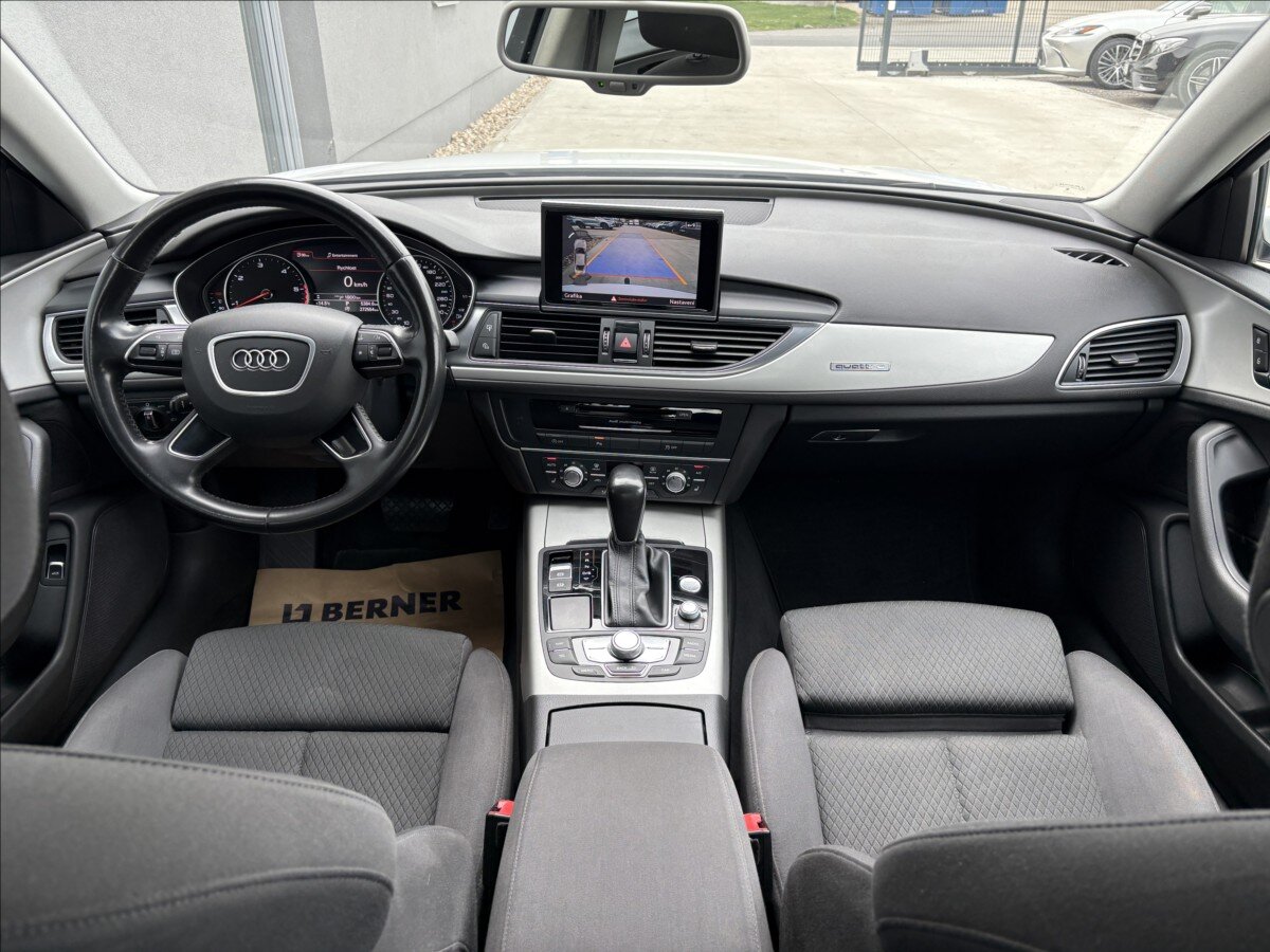 Audi A6 Sedan / Limuzína 3,0 l 160 kw