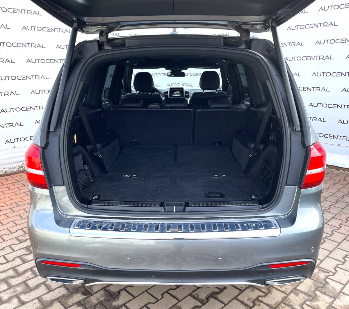 Mercedes-Benz GLS SUV 3,0 l 190 kw