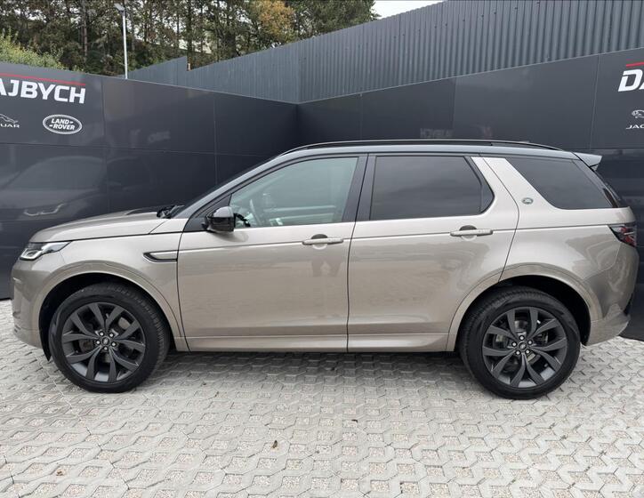 Land Rover Discovery Sport 5