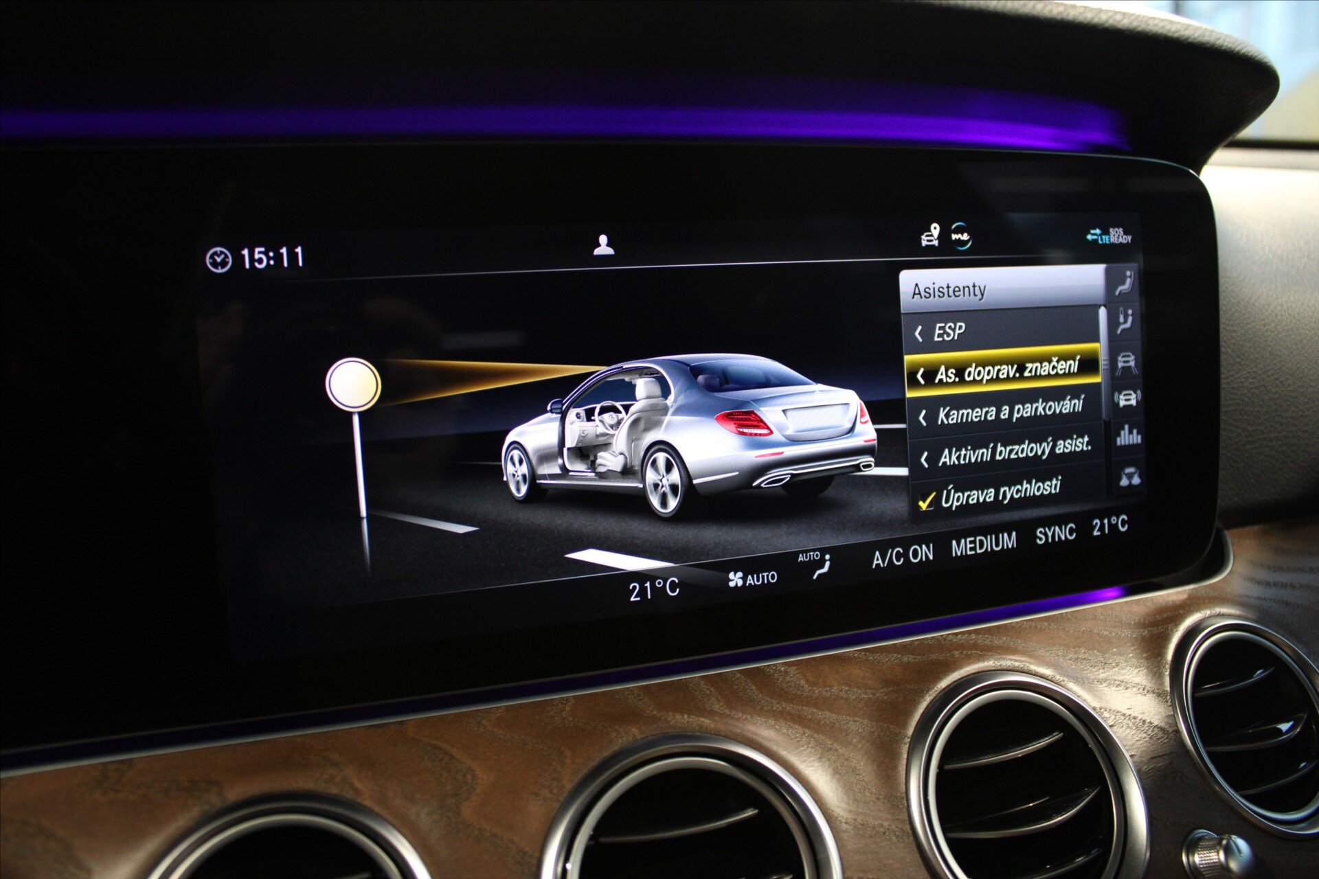 Mercedes-Benz Třídy E Sedan 1,6 l 118 kw