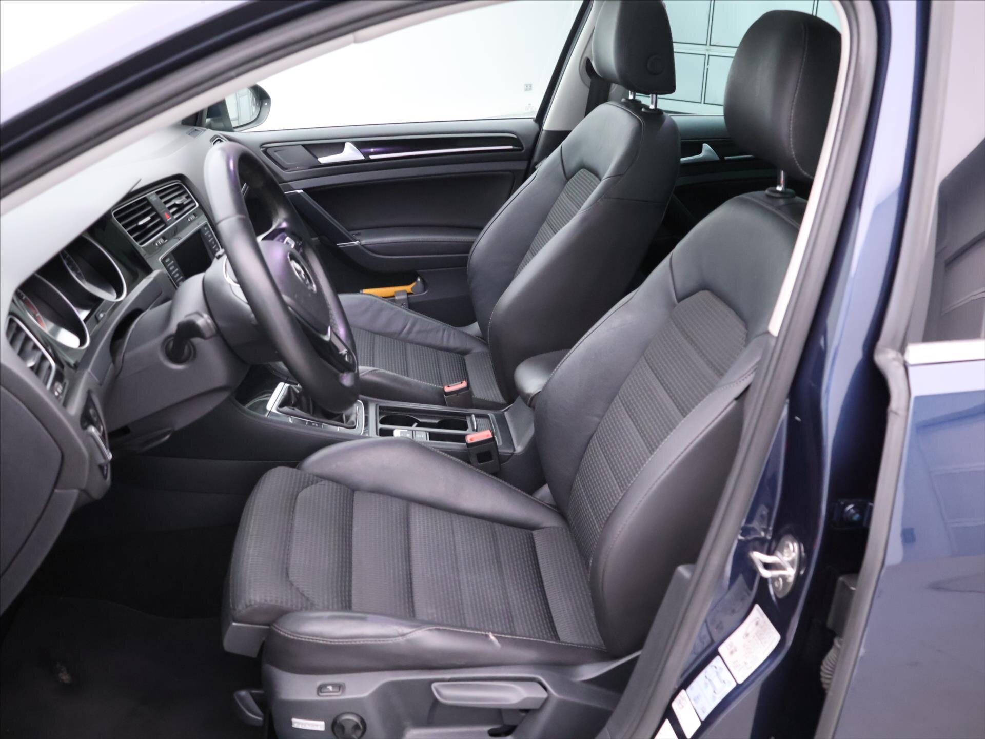 Volkswagen Golf Kombi 1,2 l 81 kw