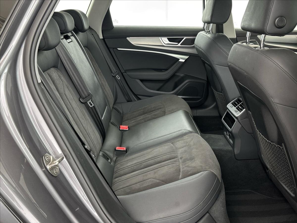 Audi A6 Allroad Kombi 3,0 l 253 kw