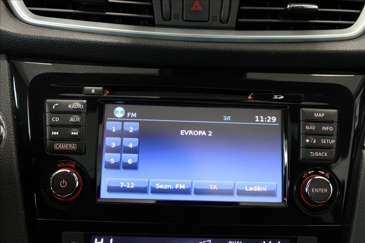 Nissan Qashqai SUV / Terénní 1,6 l 96 kw