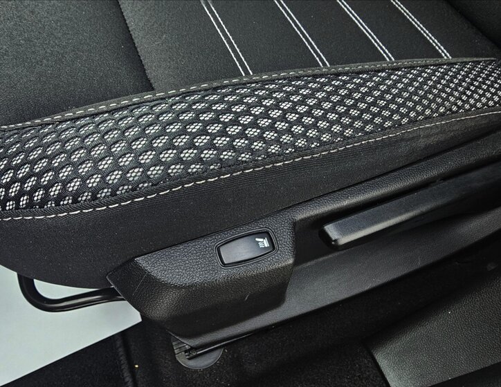 Dacia Duster Kombi 1,3 l 96 kw