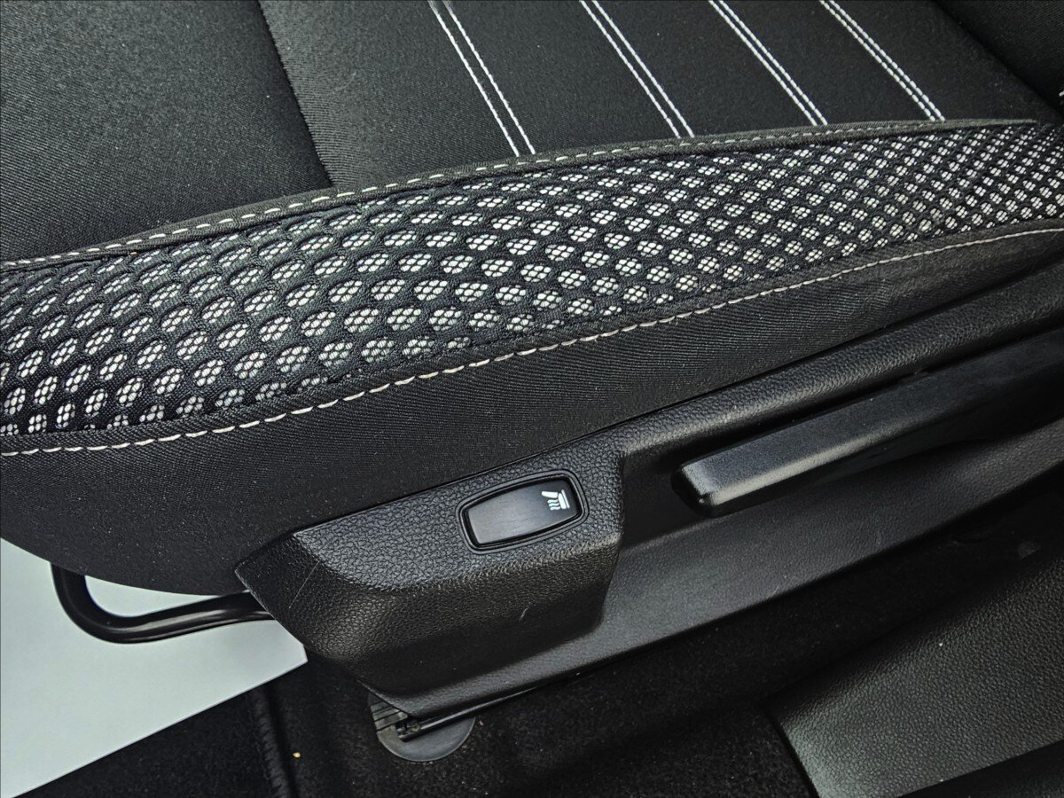 Dacia Duster Kombi 1,3 l 96 kw