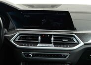 BMW X5 SUV / Terénní 4,4 l 390 kw
