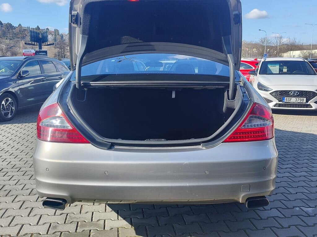 Mercedes-Benz CLS Sedan 3,0 l 165 kw