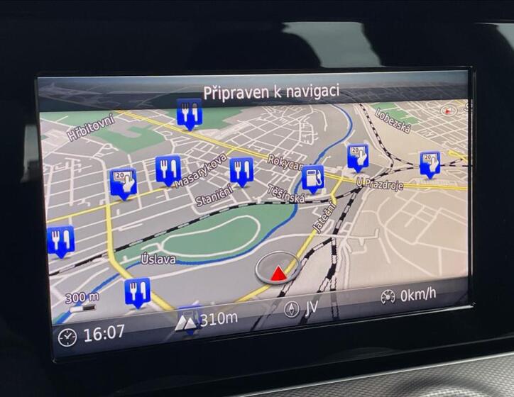 Mercedes-Benz Třídy E 12