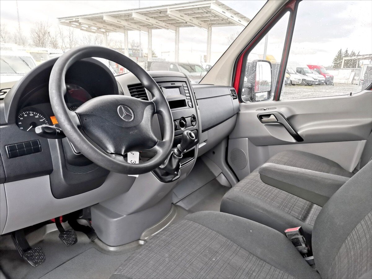 Mercedes-Benz Sprinter Skříň 2,1 l 95 kw