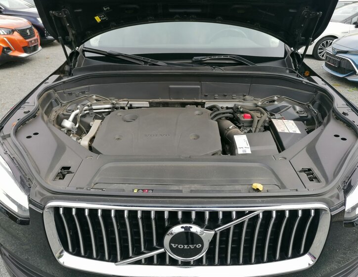 Volvo XC90 32