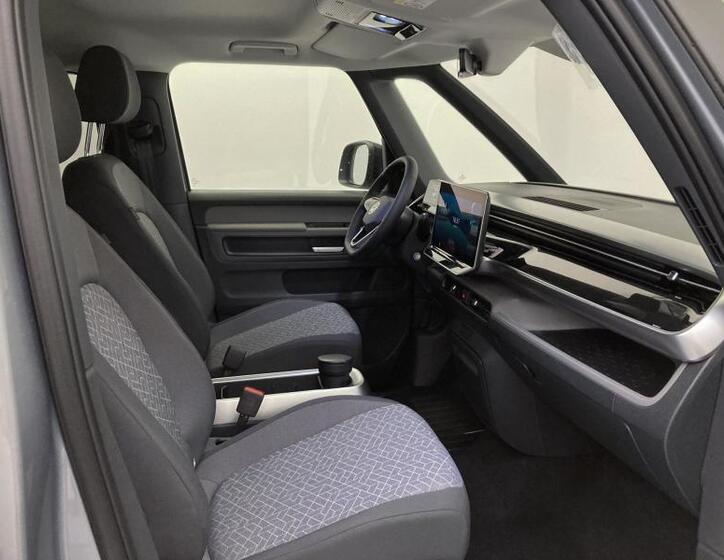 Volkswagen ID.Buzz 12