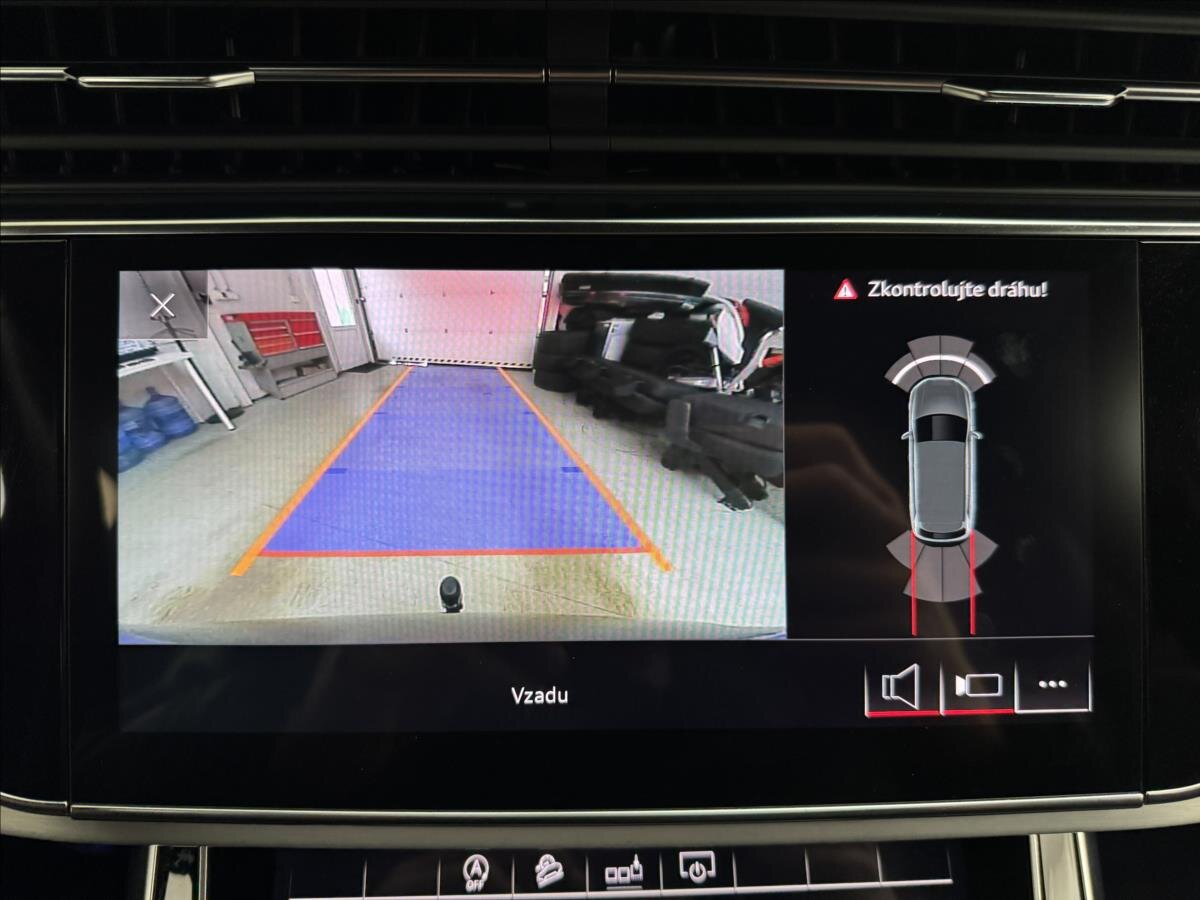 Audi Q7 SUV 3,0 l 210 kw