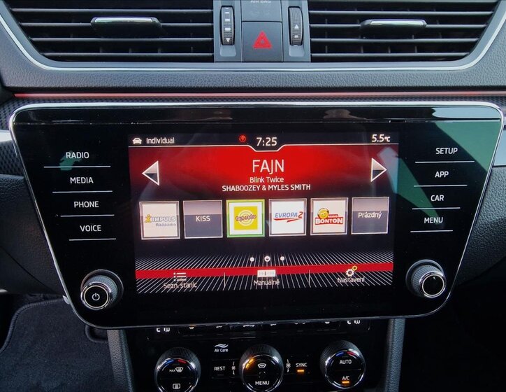 Škoda Superb Kombi 2,0 l 140 kw