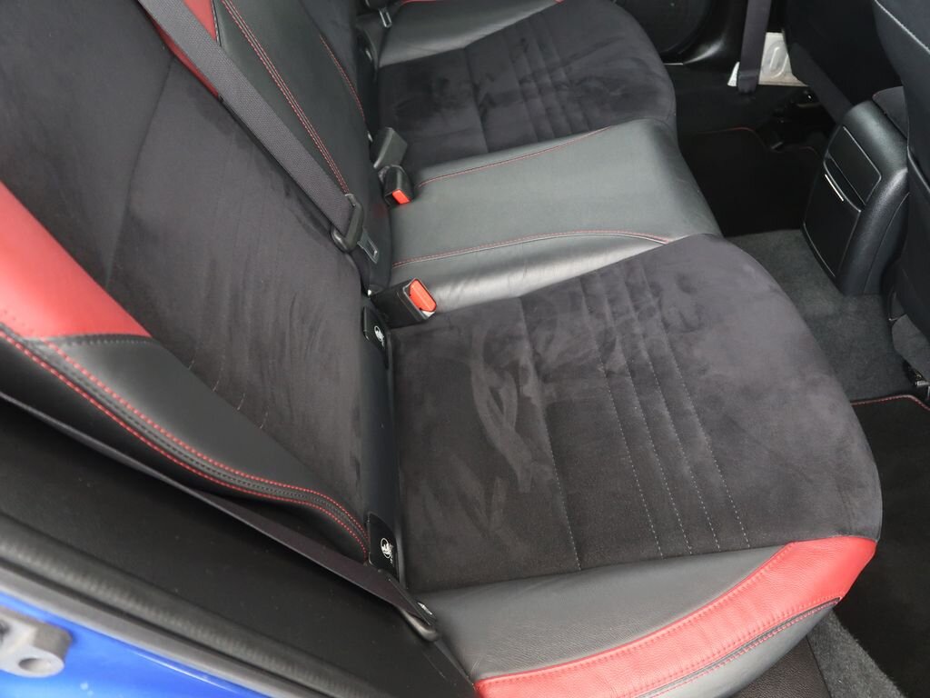 Subaru WRX STI Sedan / Limuzína 2,5 l 221 kw