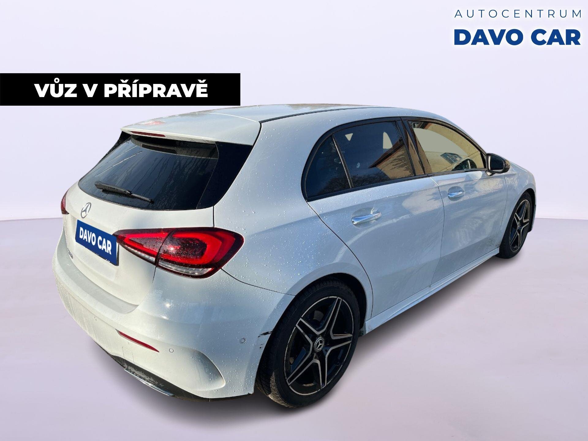 Mercedes-Benz Třídy A Hatchback 1,3 l 120 kw