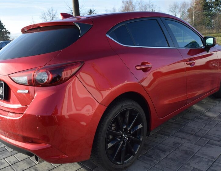 Mazda 3 Hatchback 2,0 l 121 kw
